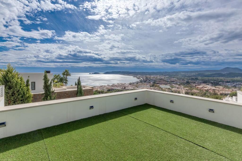 Peaceful Oasis In Javea Villa With Sea Views And Pool Luaran gambar